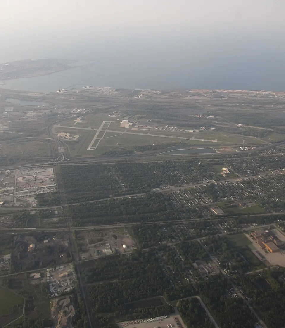 A Firework Hit a Passenger Jet Over Chicago. The FAA Wants to Know Why.