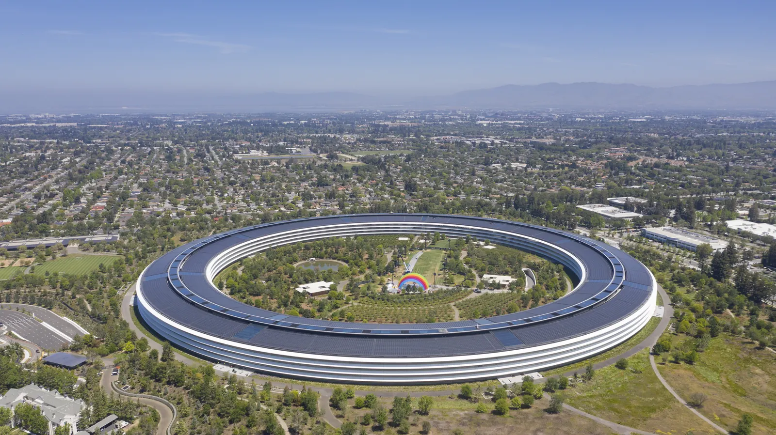 Apple Widens OpenAI Trade Secrets Probe — 11 More Ex-Employees Under Scrutiny