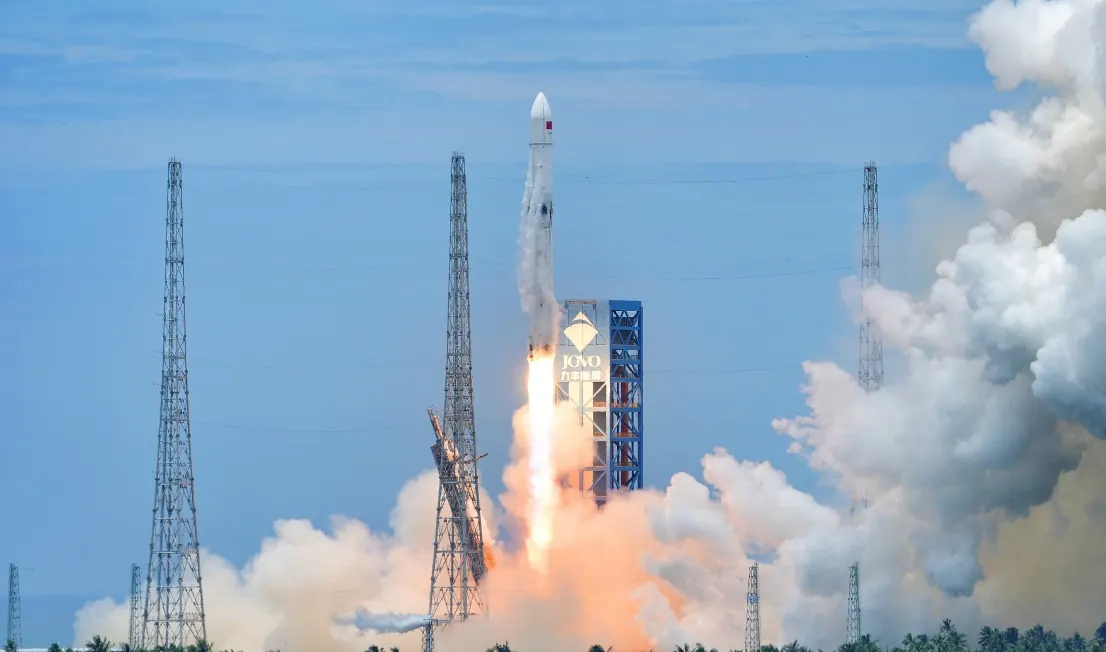 China Lands Reusable Rocket Booster at Sea, Joining SpaceX in Orbital Recovery Era