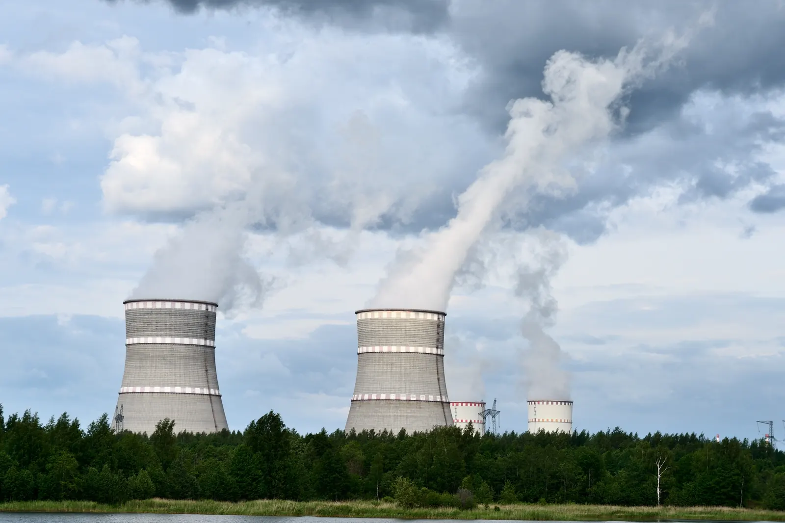 Google and Constellation Sign a $4.3 Billion Nuclear Deal to Power the AI Boom