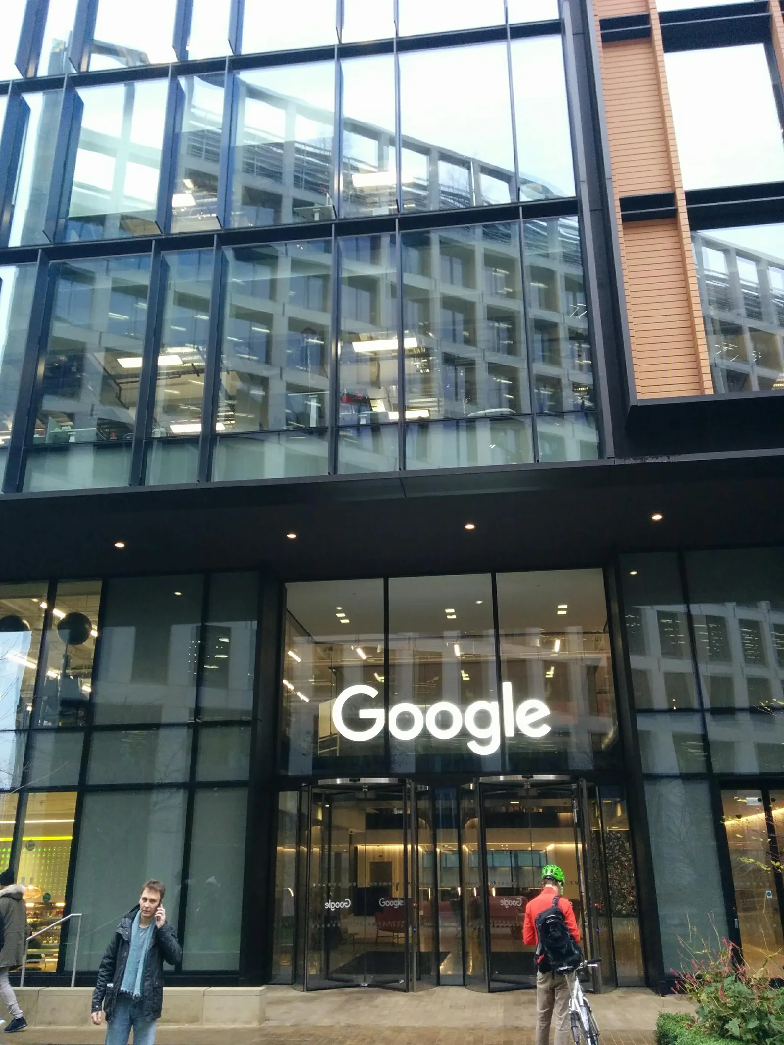 Google DeepMind Enters New Era as Co-Founder Demis Hassabis Shifts AI Role