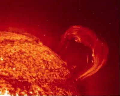 Solar Storm Hits Earth: CME Triggers G1 Geomagnetic Storm, Auroras Possible