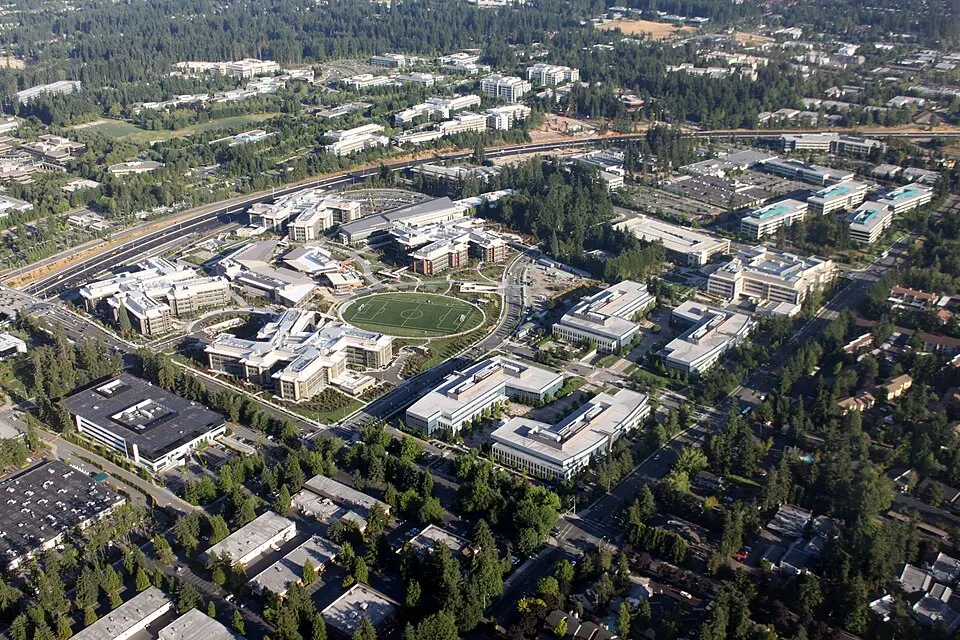 Xbox Loses 64 Cents on Every Dollar as Microsoft Cuts 3,200 Jobs and Sheds Four Studios